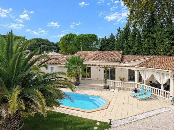 Maison 6 pièces 145 m²