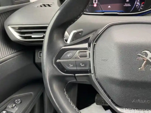 Peugeot 3008 ii puretech 130 s&amp;s eat8 allure — photo 28