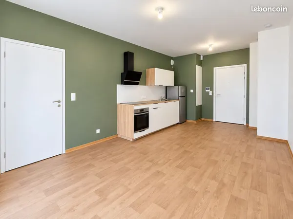 Appartement 2 pièces 40m2 Avenue Fontaine Argent (quartier Chaprais)
