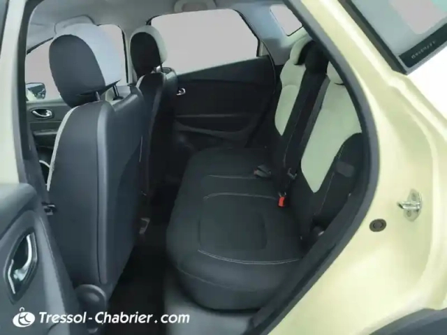 Renault Captur dci 110 energy intens — photo 25