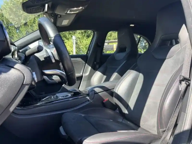 Mercedes Classe A 180 d amg line — photo 12