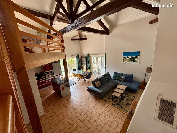Propriété équestre de 186 m² sur 2.18HA