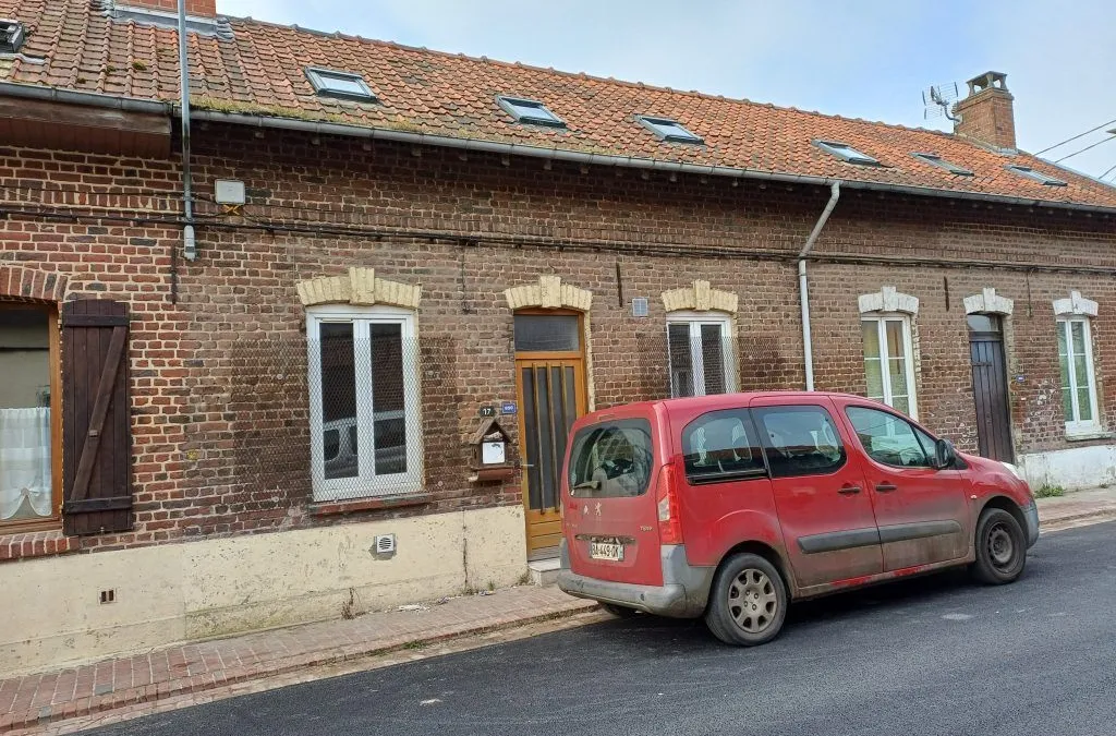Photo 1