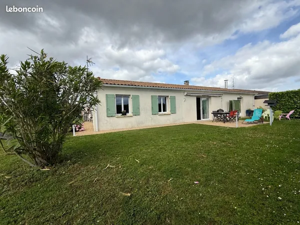 PLAIN PIED - 4 CHS dont SUITE PARENTALE - TERRAIN 1.000m² (Voir possibilité de division)