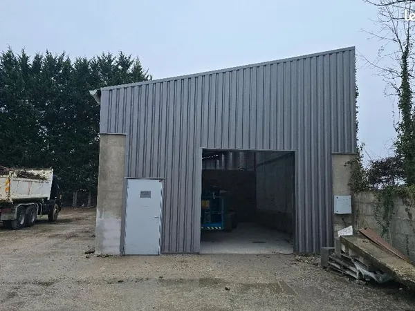 Entrepôt 55 m² BARBEREY SAINT SULPICE