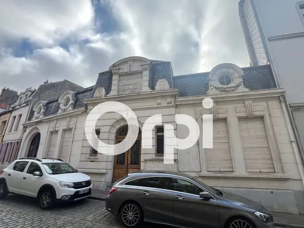 Bureau et espace de travail Location Boulogne-sur-Mer 1200€