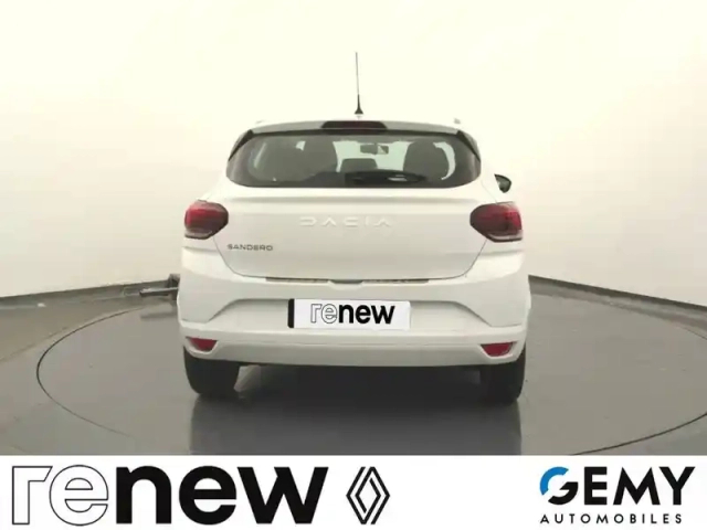 Dacia Sandero sce 65 — photo 20