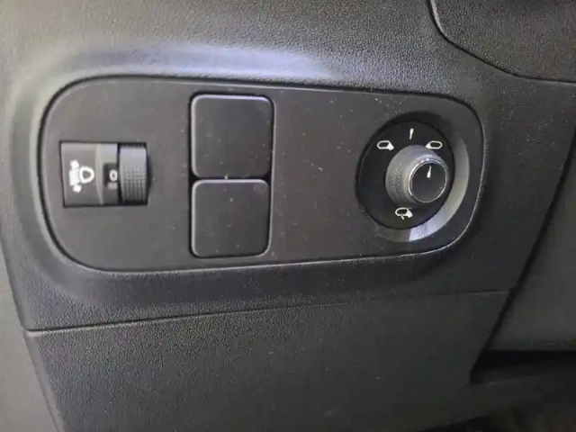 Citroën C3 puretech 110 s&amp;s eat6 — photo 29