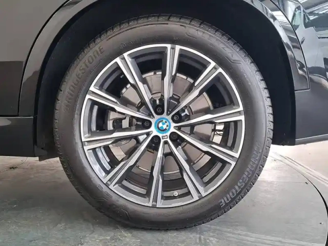 Bmw X5 xdrive50e 489 ch bva8 — photo 9