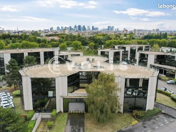 Bureaux 1 234 m²