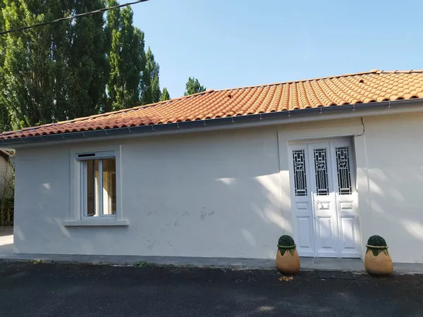 ENSEMBLE DE 2 BIENS SUR UNE PARCELLE DE 3 650 M²