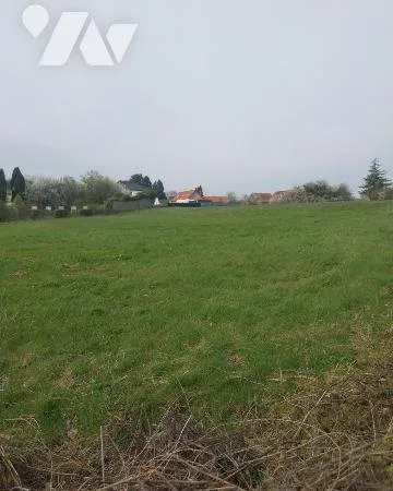 Terrain 816 m²