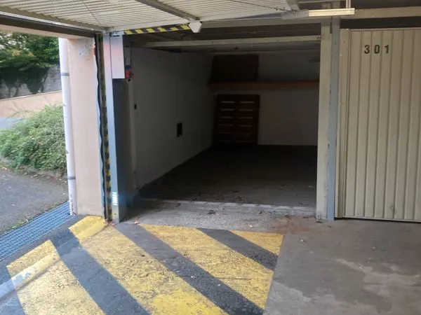 Location garage Evian
