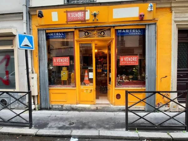 Murs Commerciaux