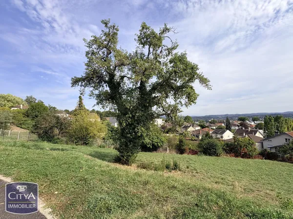 Terrain à bâtir Vente Brive-la-Gaillarde  1218m² 109900€