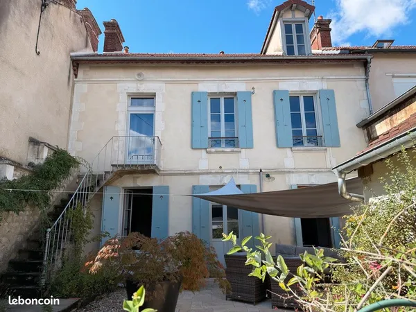 Maison ancienne de charme de 6 pièces principales