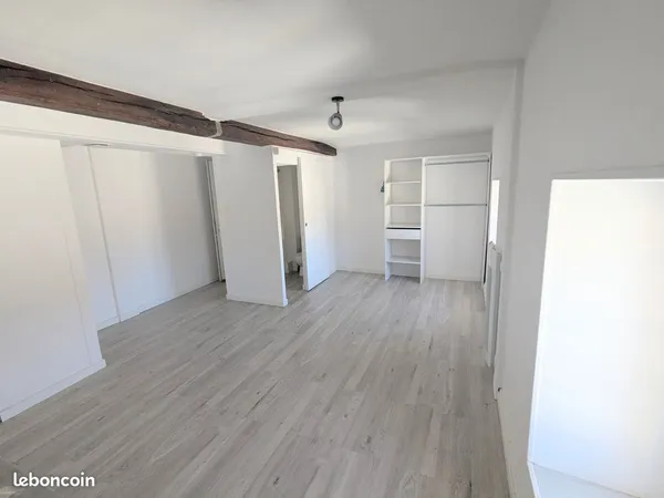 Appartement rénové 25m² - PAC Neuve - Chaudron en Mauges
