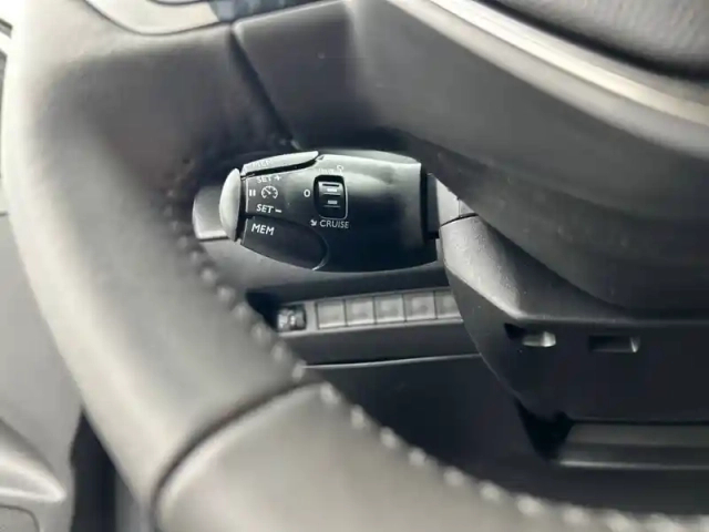 Peugeot 208 puretech 75 s&amp;s bvm5 — photo 59