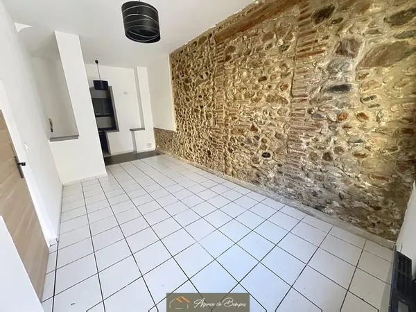 APPARTEMENT DE TYPE 2 45 M2 -