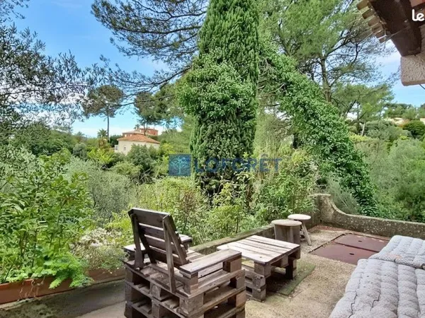 Villa 6 pièces 140 m²