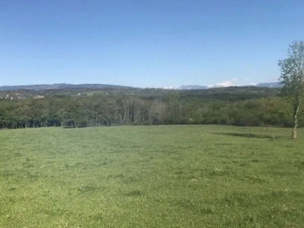 Terrain à bâtir de 830 m² à MARCY-L'ETOILE (69)