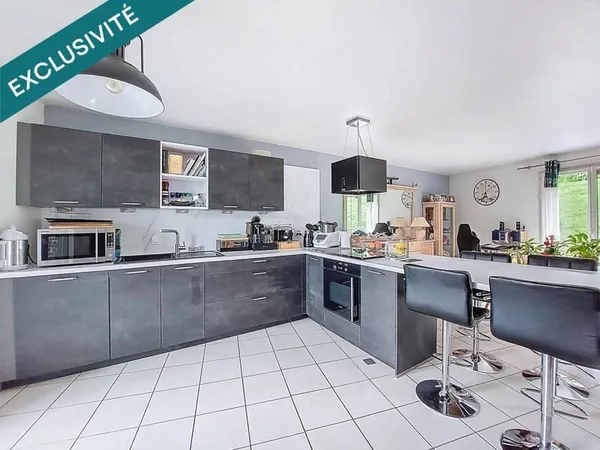 Appartement 4 pièces 94 m²