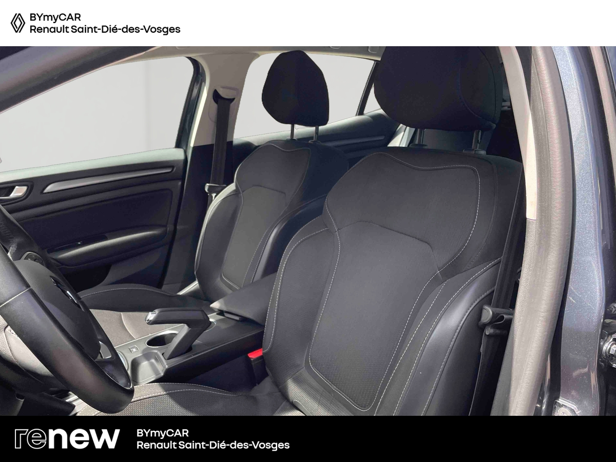 Renault Mégane IV Berline TCe 140 EDC FAP — photo 11