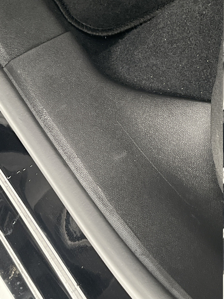 Peugeot 208 — photo 74