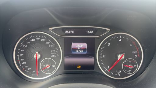 Mercedes Classe B 180 CDi 109 - Sensation – 2015 – 96720 km – Diesel – Boîte Manuelle — photo 19