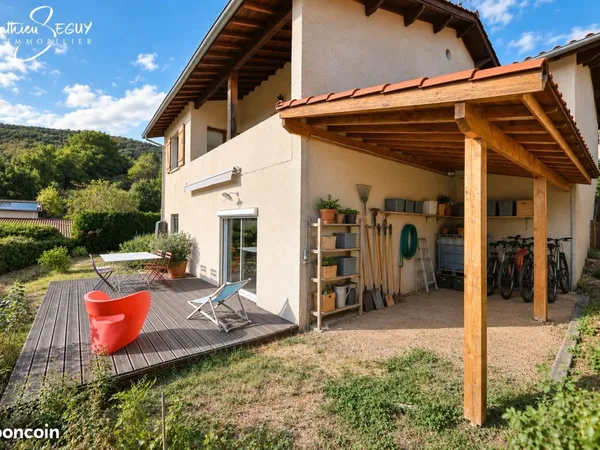 Maison 7 pièces 193 m²