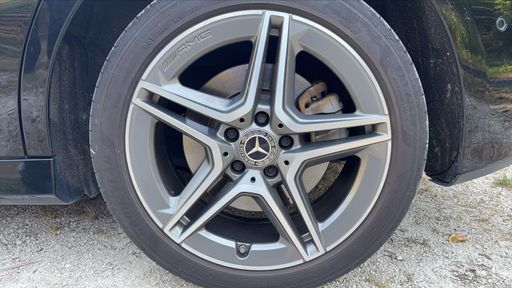 Mercedes Classe A 250e  218 8G-DCT - AMG Line – 2020 – 89248 km – Hybride rechargeable – Boîte Automatique — photo 3