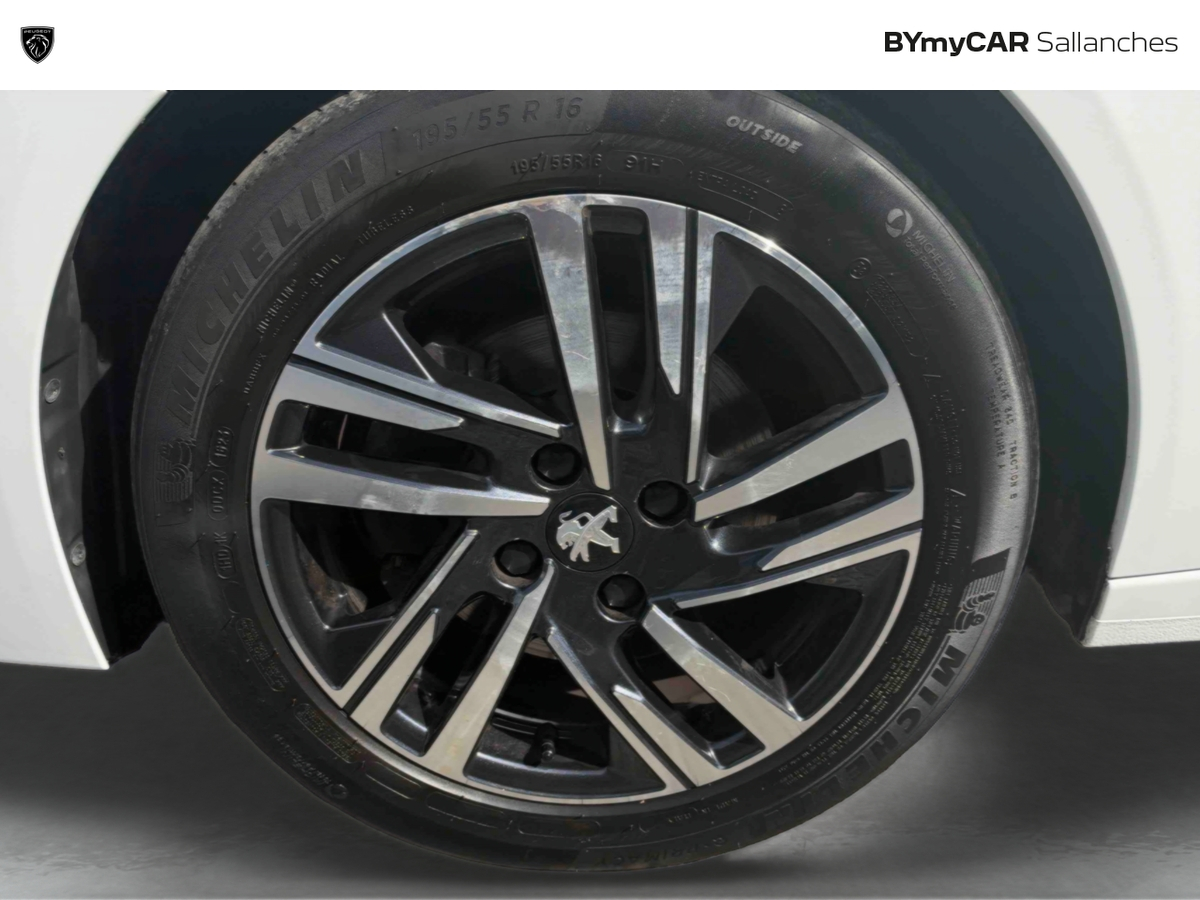 Peugeot 208 PureTech 100 S&amp;S BVM6 — photo 15