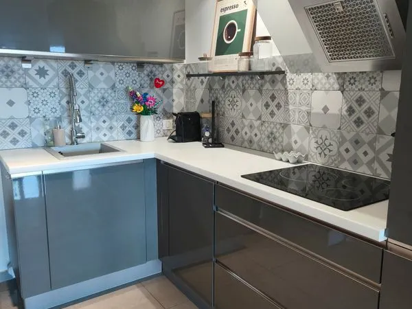 Poisy - t3 duplex meuble - renove
