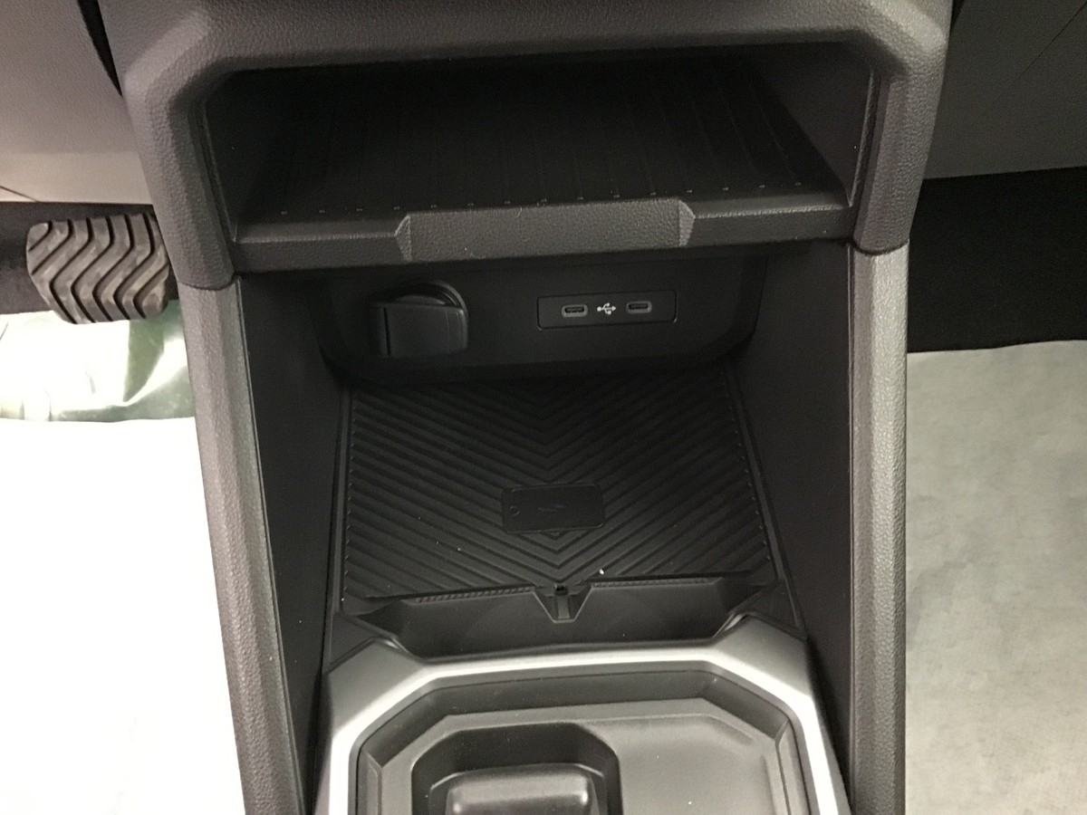 Dacia Duster — photo 24