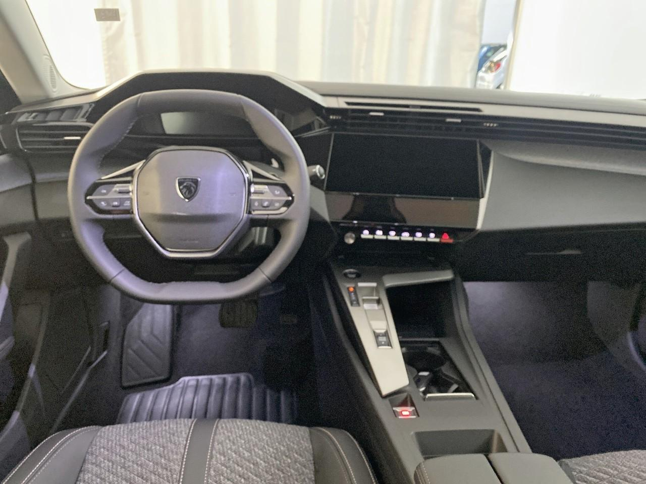 Peugeot 308 sw hybrid 145 e-dcs6 allure — photo 8