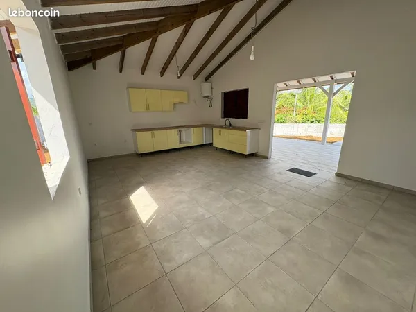 Villas neuves f2 - sainte-marie (lasalle)