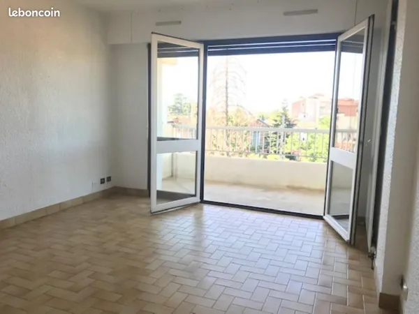Studio 1 pièce 22 m²