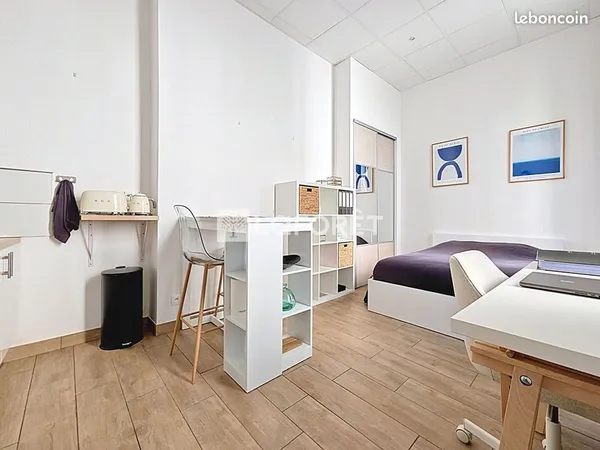Studio 1 pièce 23 m²