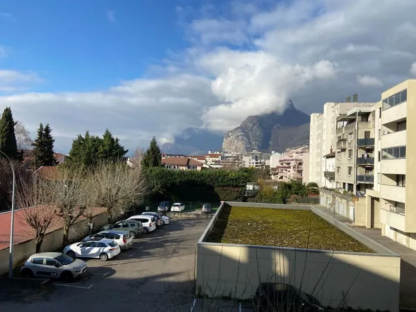 Studio de 18m2 à louer sur Fontaine