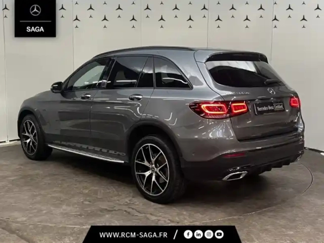 Mercedes Glc suv 300de 4matic amg line — photo 3