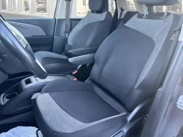 Citroën C4 Picasso bluehdi 120ch feel s&amp;s eat6 — photo 9
