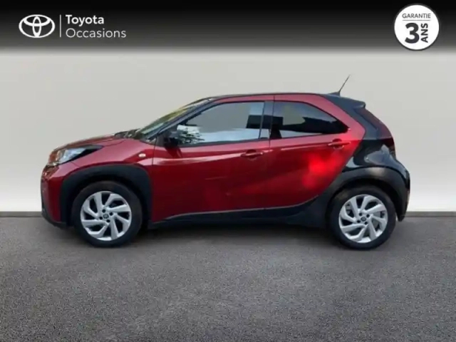 Toyota Aygo X 1.0 vvt-i 72ch design s-cvt — photo 3