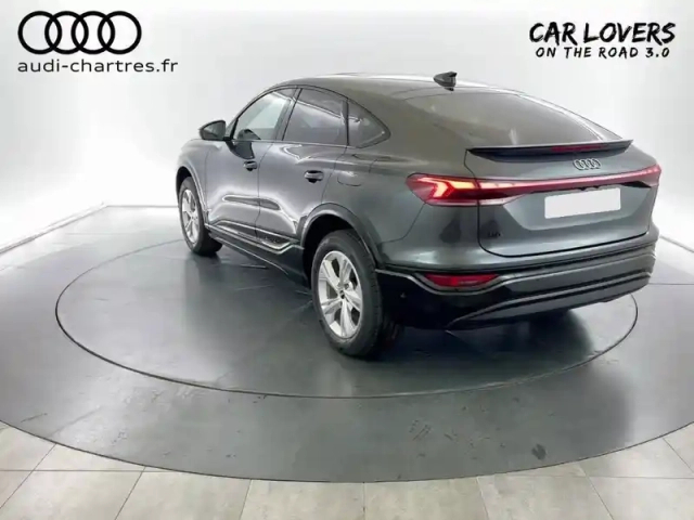 Audi E-Tron q6  sportback 306 ch 100 kwh performance — photo 3