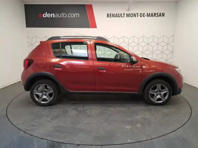 Dacia Sandero sce 75 — photo 46