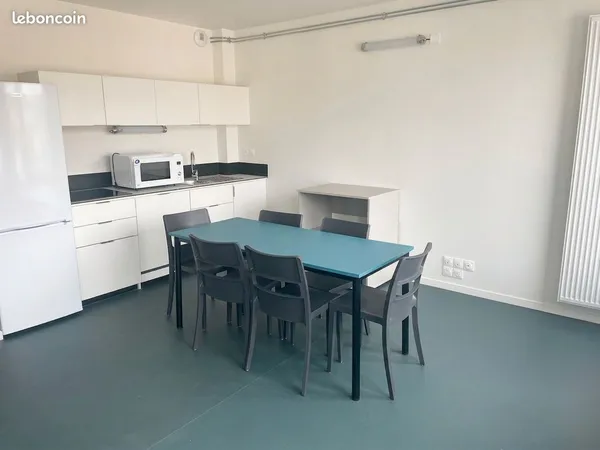 Appartement Refait à Neuf pour Colocation 18/29ans