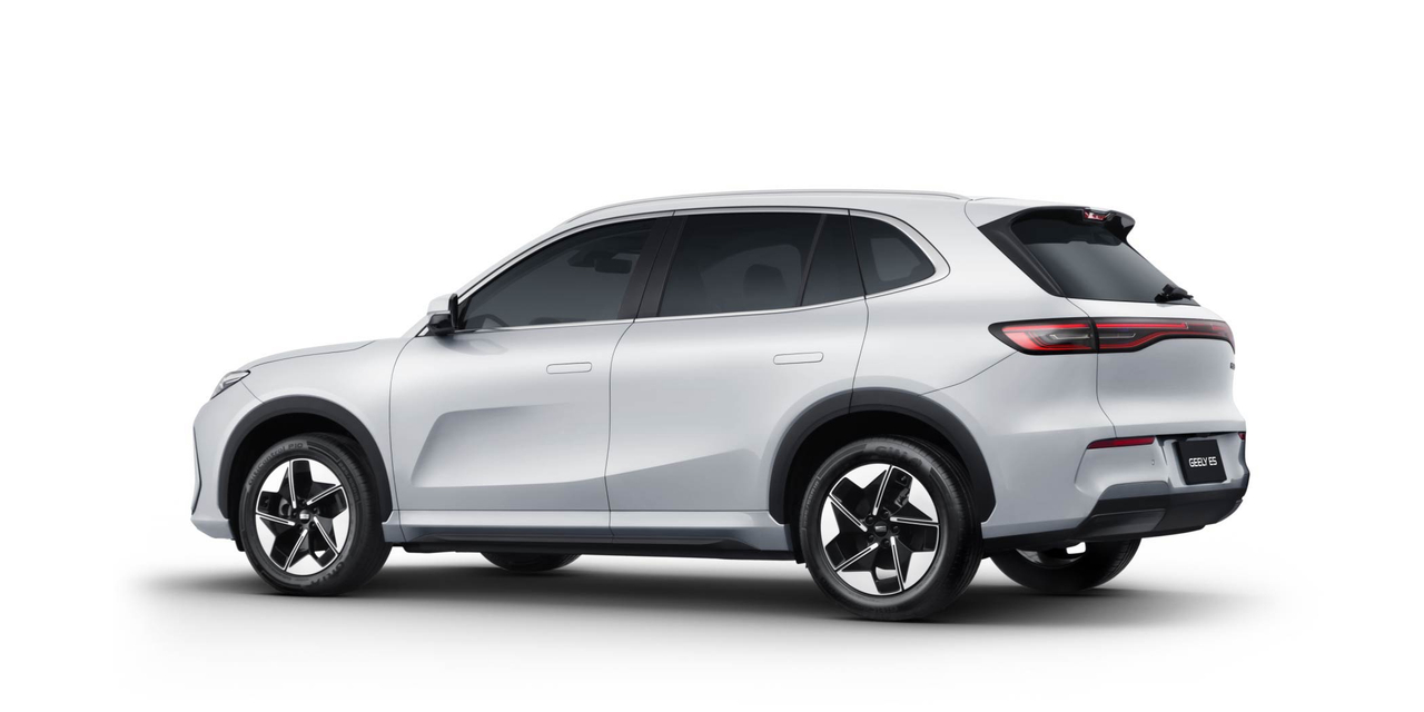 Geely E5 — photo 23