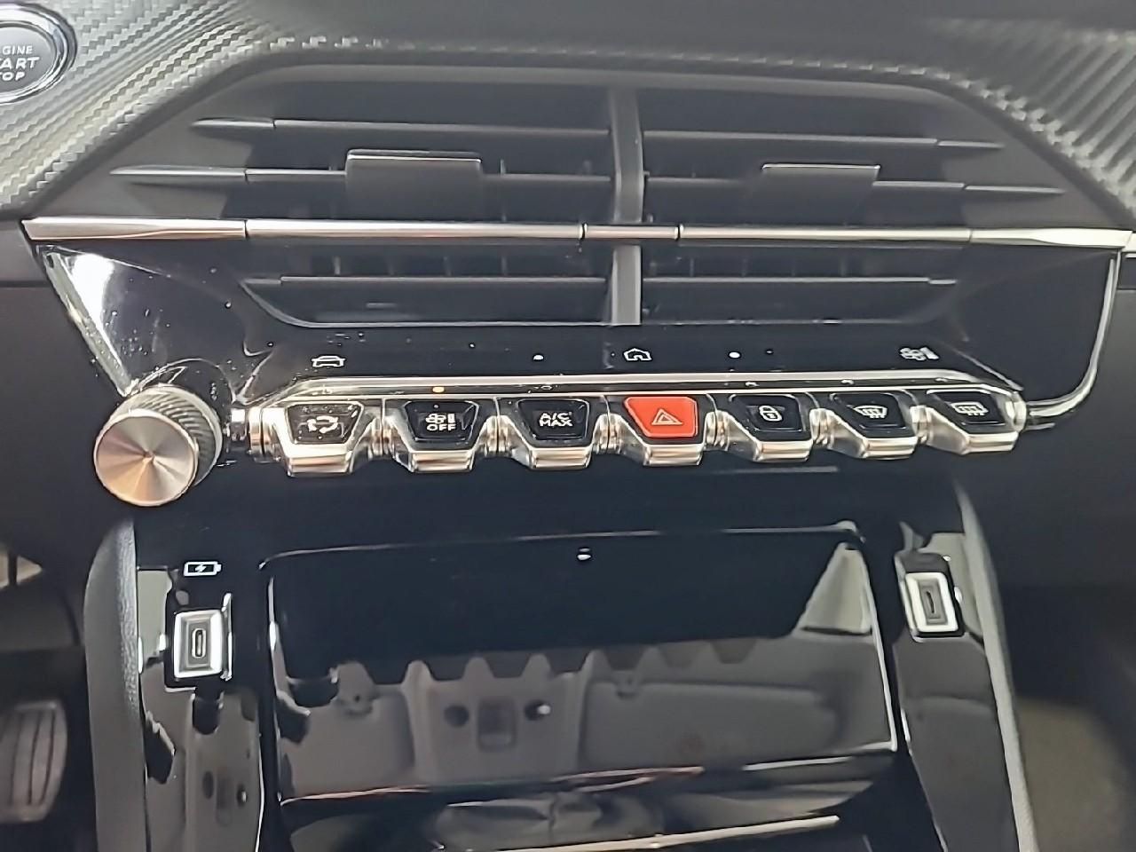 Peugeot 208 puretech 100 s&s bvm6 allure — photo 17