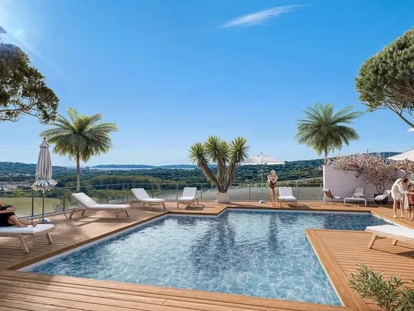 Ste-Maxime / Golfe de Saint-Tropez - Programme neuf 3 pièces avec terrasse et parking