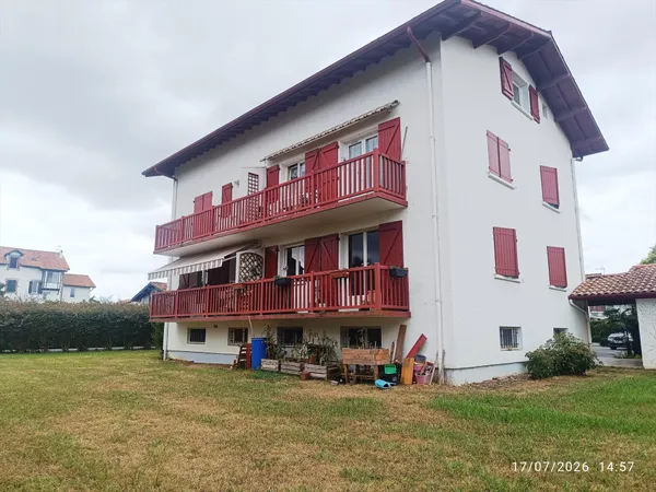 Grand appartement T3 de 66m2 zvec ascenseur