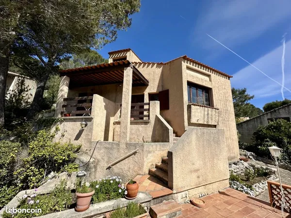 Villa 4 pièces 134 m²